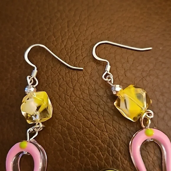 Handmade Colorful Retro Mod Pastel Flower Festival Drop Earrings - Picture 4 of 5